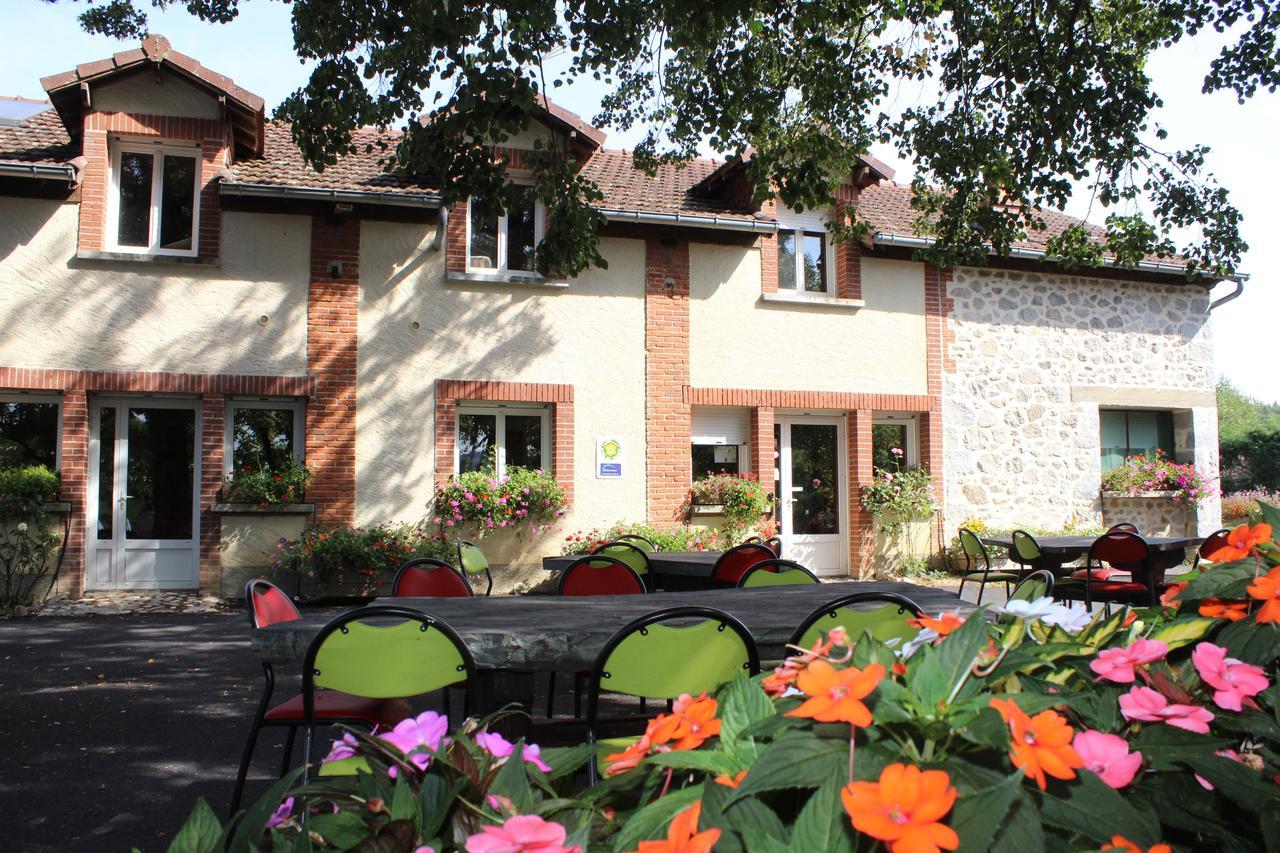 Auberge De La Normandie Junhac Zewnętrze zdjęcie